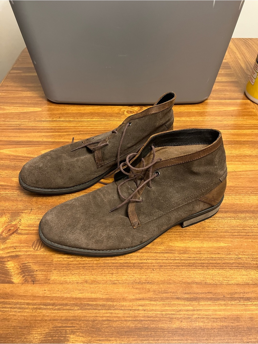 Joe's Mens Suede Leather Size 10
